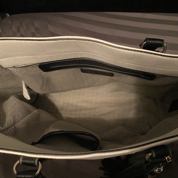 Steve Madden Bag - Picture 5 of 6